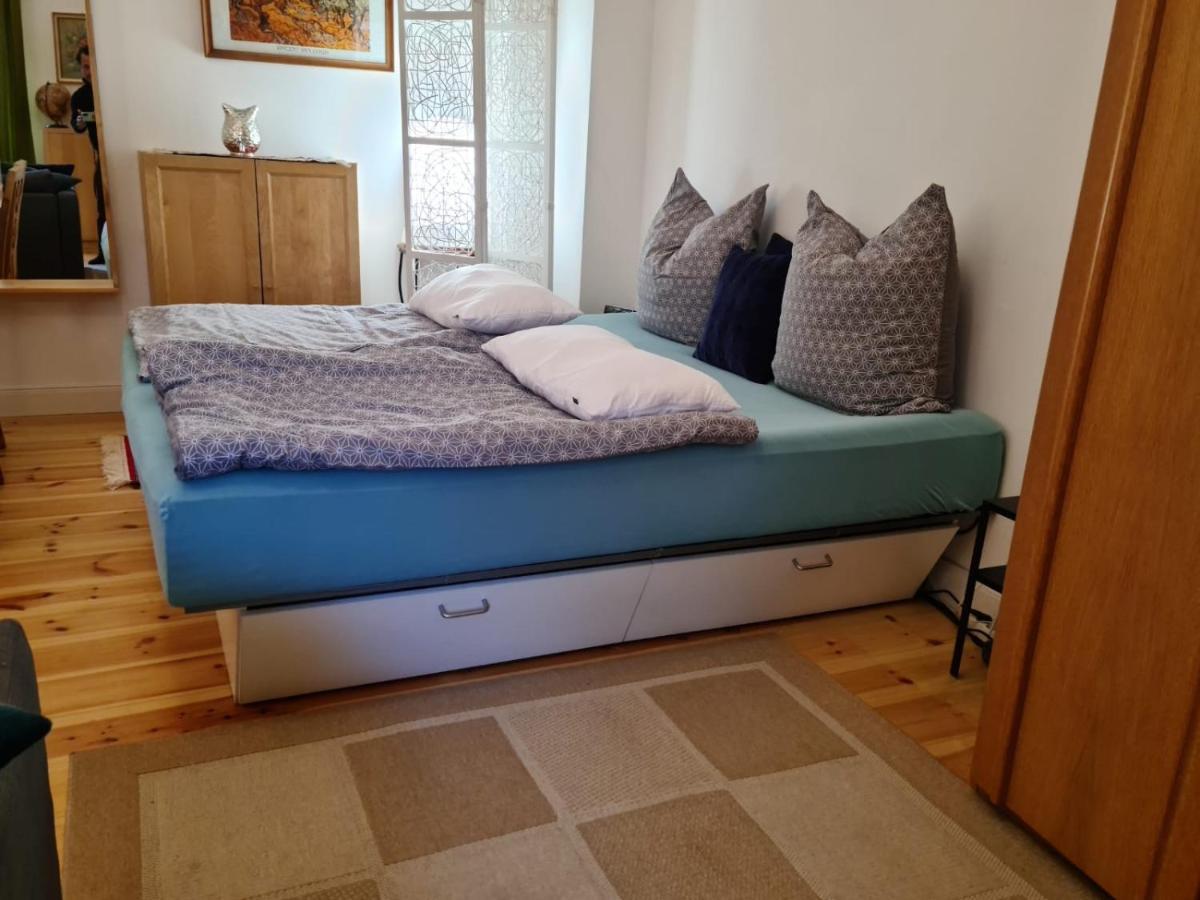 Fewo Garten - Eigener Eingang- Wlan-Parkplatz,Netflix, Terrasse,Doppelbett Und Schlafcouch Oberhausen  Buitenkant foto